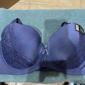 BNWT Navy Underwire Bra in Size 38D